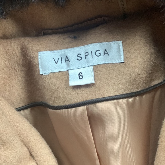 Via Spiga Asymmetrical Faux-Fur-Collar Coat 6 - Picture 5 of 14
